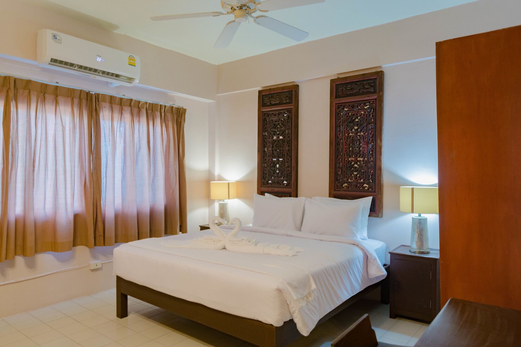 Bed At Beach Hostel Phuket Dış mekan fotoğraf